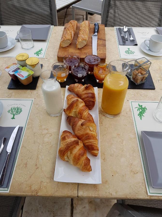 マントン スー ロリヴィエ Bed & Breakfast エクステリア 写真